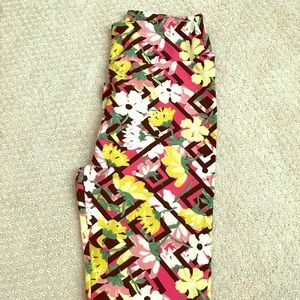 OS Lularoe Leggings, NWOT